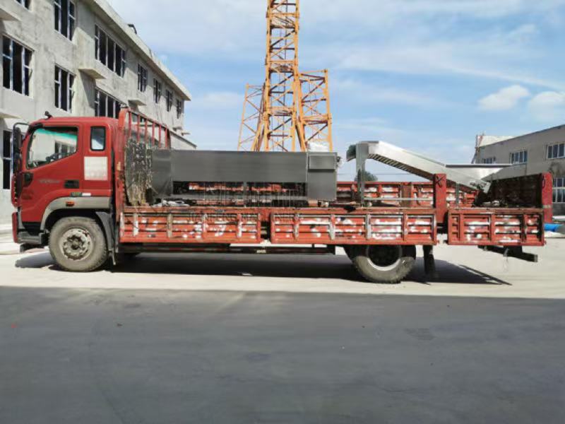 廣西北流市果蔬加工迎來新裝備:滾杠式分級機成功交付